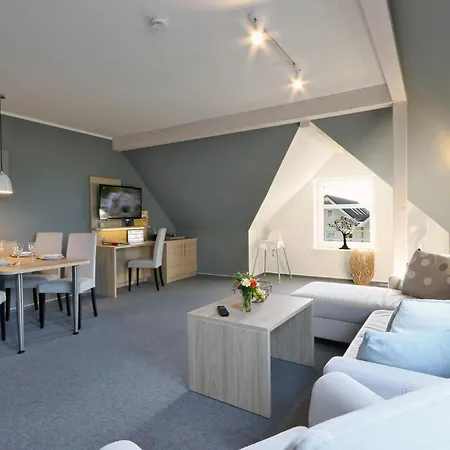 Lovely In With House Sea View Apartamento